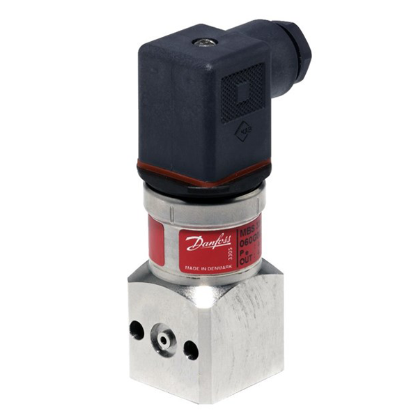 MBS 3350, Pressure transmitter for high temperature marine applications with pulse snubber